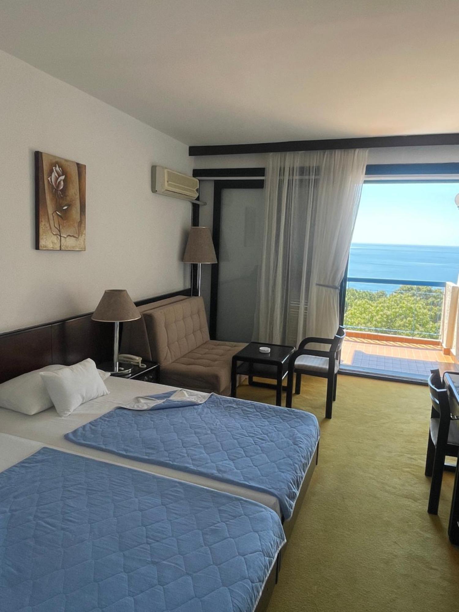 Corpus A - Hotel Albatros Ulcinj Exterior foto